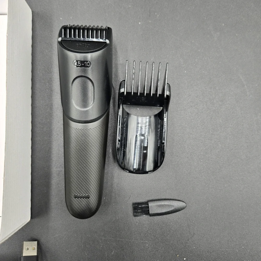 King C Gillette Beard‎ TRIMMER Set Precision Wheel w/2 Interchangeable Combs